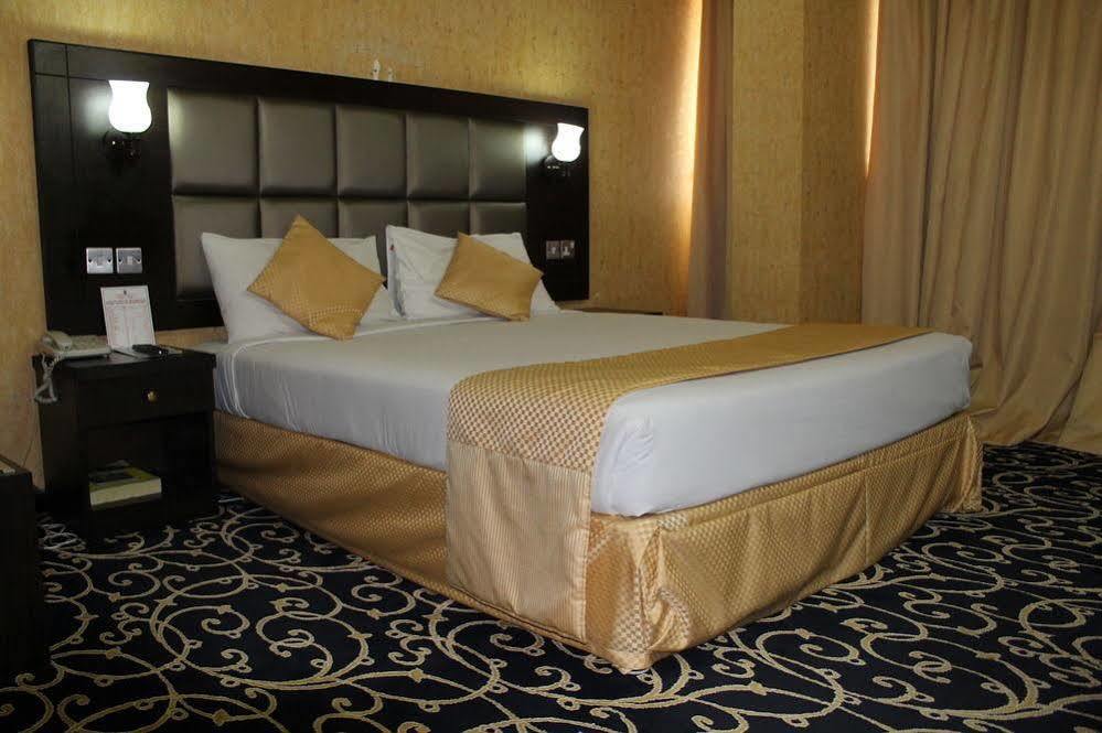 Rafee Hotel Dubaj Zewnętrze zdjęcie
